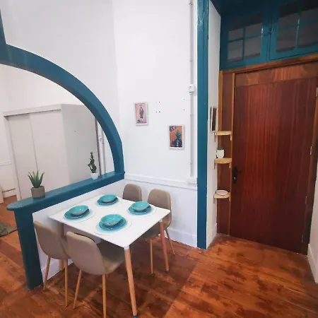 Atlantis Surf 모야