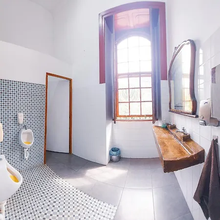 게스트하우스 Atlantis Surf