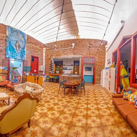 게스트하우스 Atlantis Surf