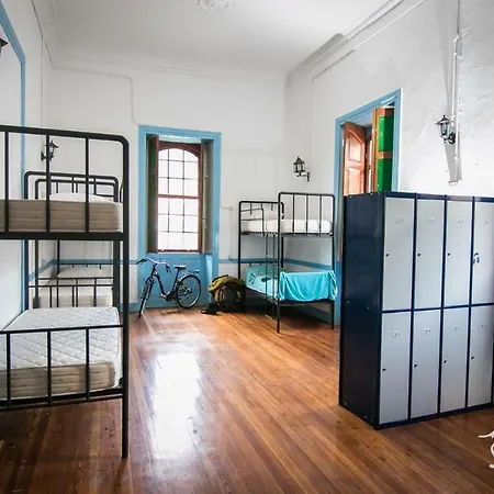 게스트하우스 Atlantis Surf