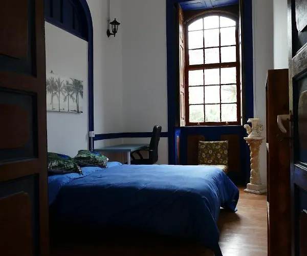 בית הארחה Atlantis Surf Moya (Gran Canaria)