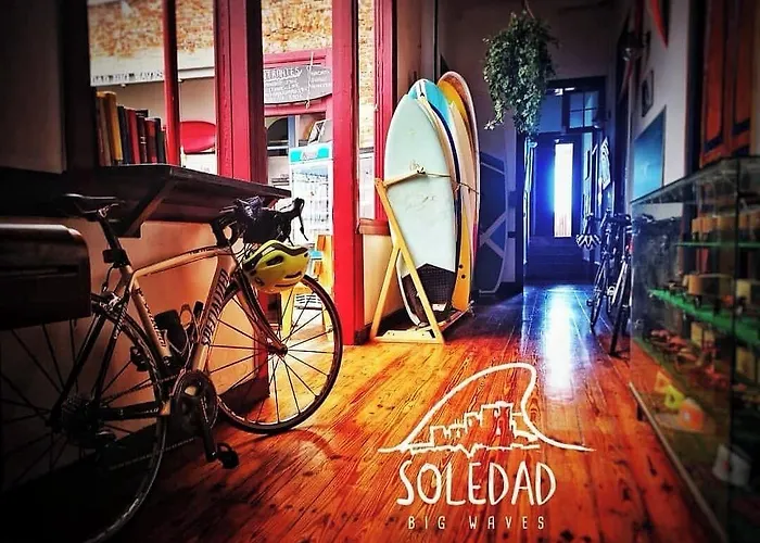 Atlantis Surf בית הארחה