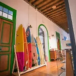 בית הארחה Atlantis Surf *