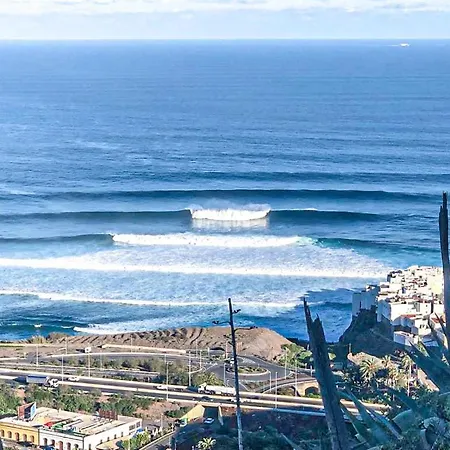 Atlantis Surf Guest house Moya (Gran Canaria)