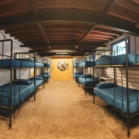 Guest house Atlantis Surf *