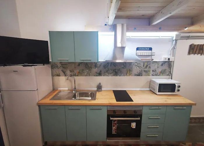 Pensión Atlantis Surf *