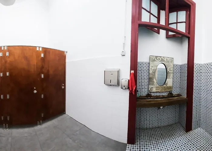 Atlantis Surf Pensión *