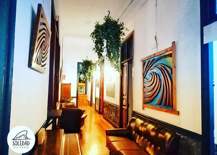 Atlantis Surf Pensión *